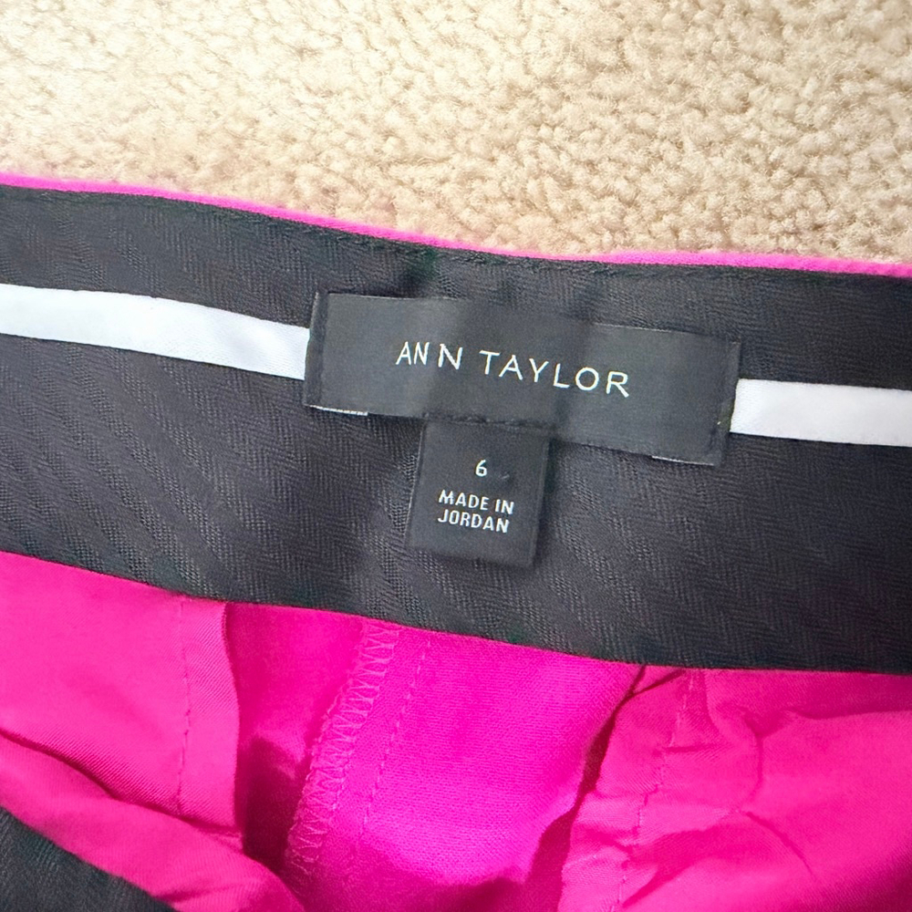 Ann Taylor Pink Ankle Cropped Trouser Pants Size 6 - Picture 2 of 12